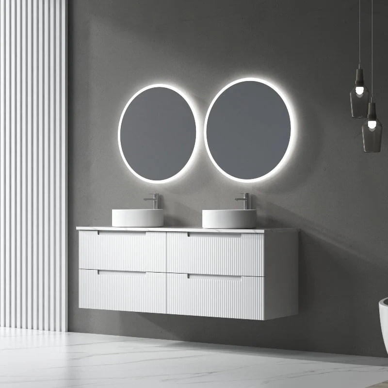 Aulic Windsor 700mm LED Mirror with Touch-Free Sensor - Image 4