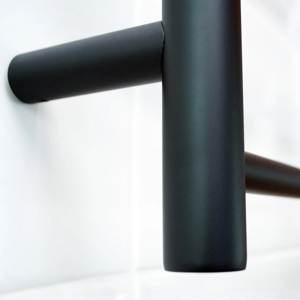 Radiant Heated Round Ladder 600 x 800mm - Matt Black - Image 2