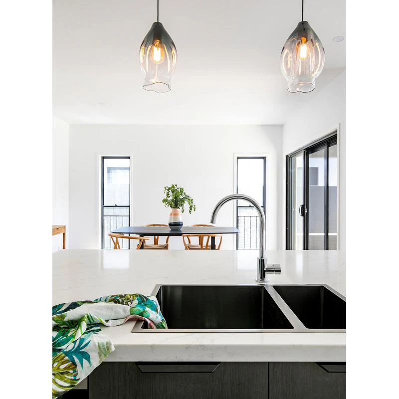 Meir Round Gooseneck Kitchen Sink Mixer Tap with Pinless Handle - Polished Chrome - Image 4