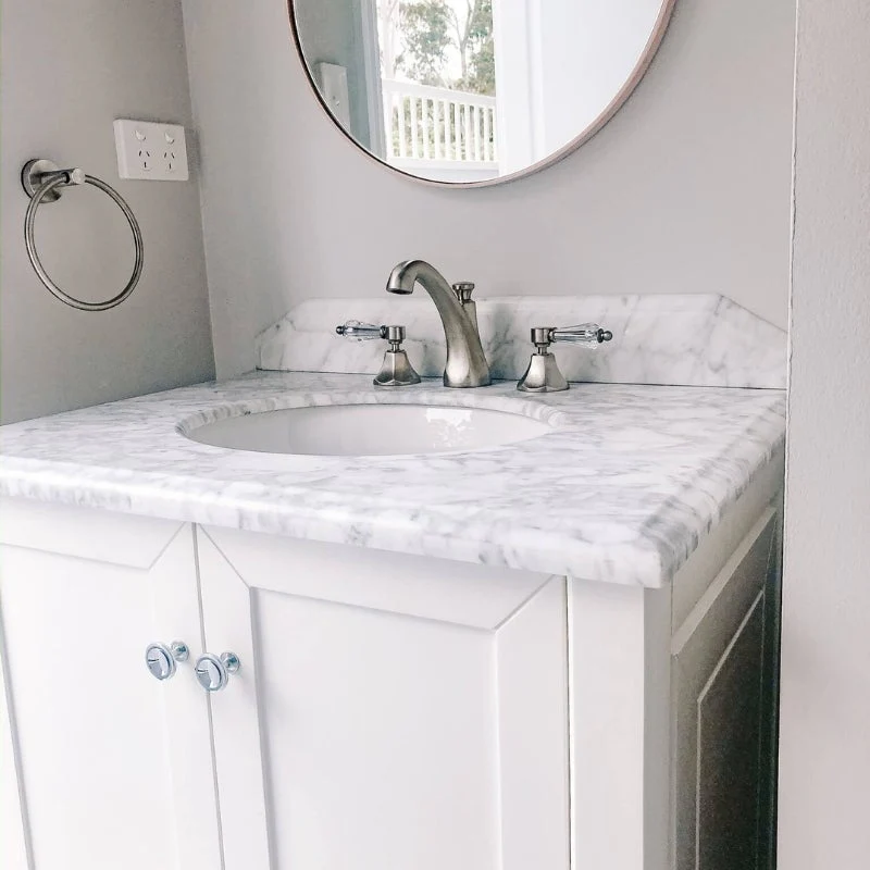 Turner Hastings Coventry 750mm White Vanity With Marble Top & Under Counter Basin - Image 4